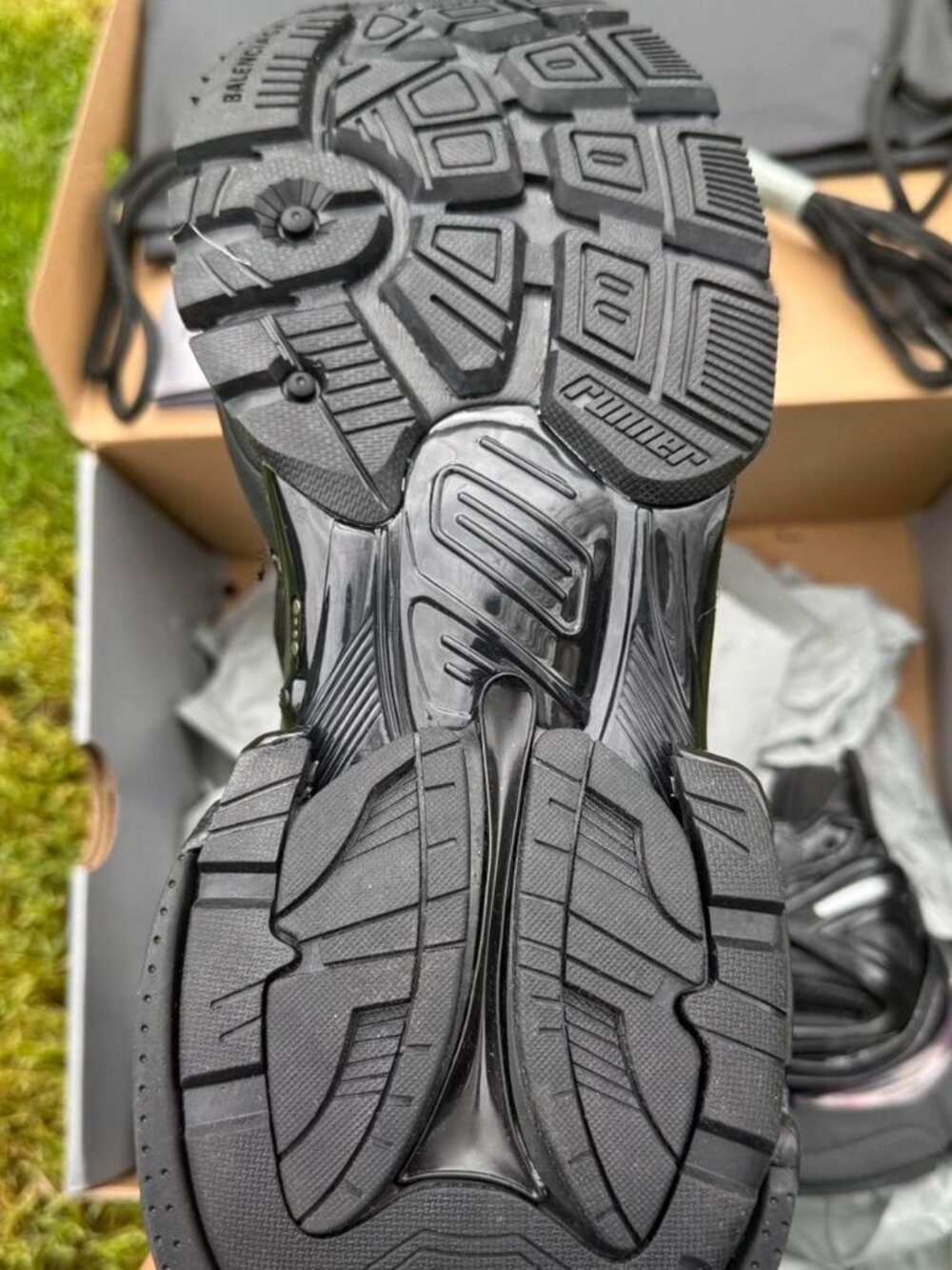 Balenciaga runners Black “LED” - Picture 3 of 3